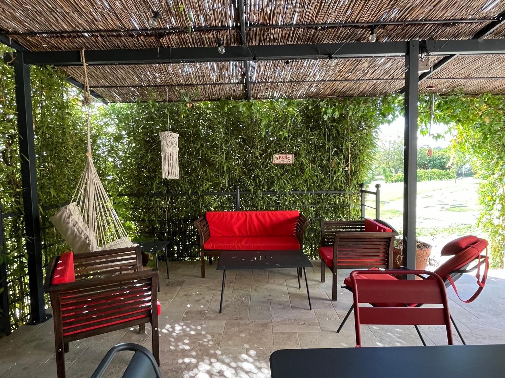 La Bergerie Διαμέρισμα Domessargues Εξωτερικό φωτογραφία